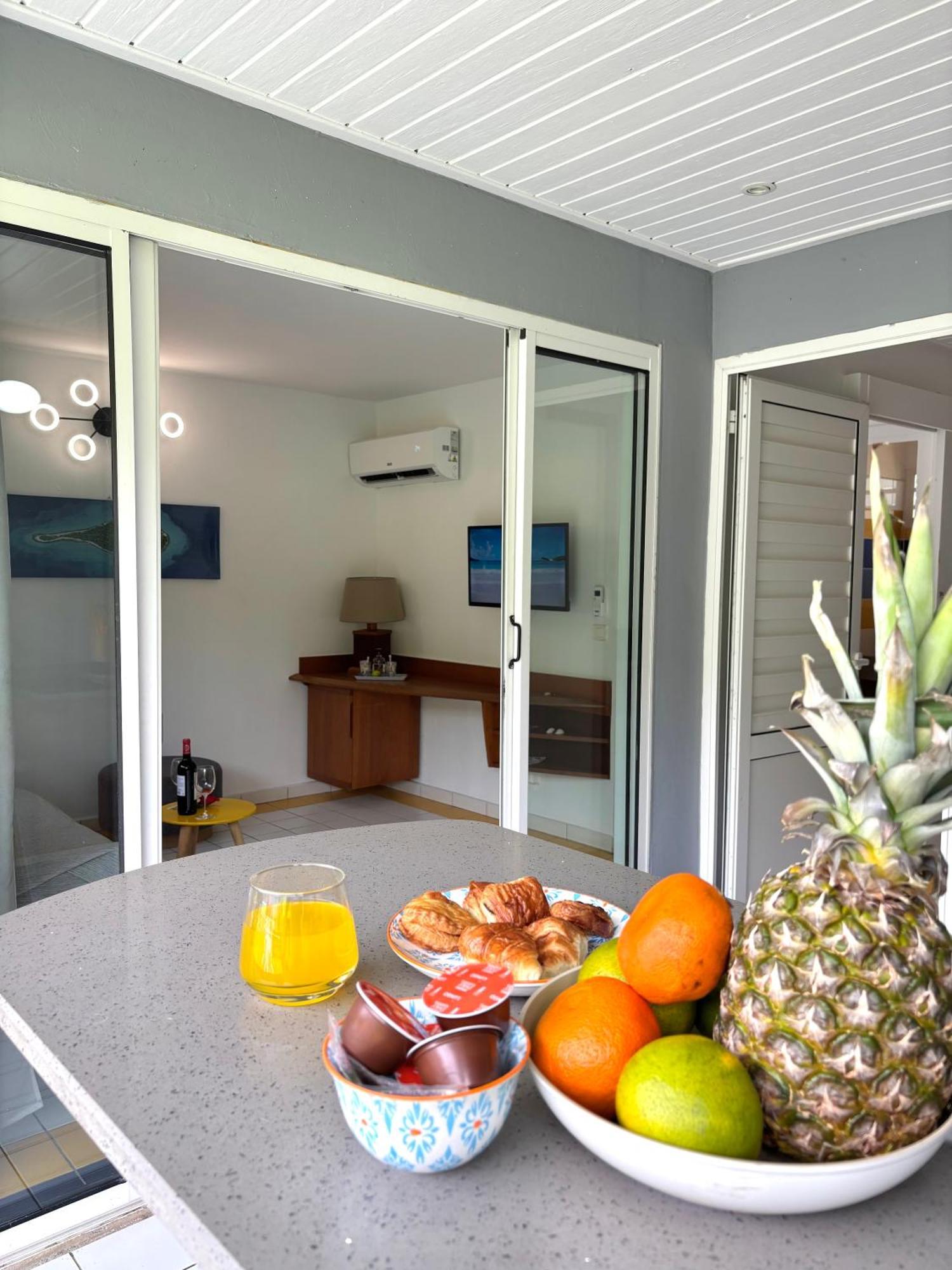 L Oralya - Blue Dream, Plage, Piscine, Restaurant Grand-Bourg  Dış mekan fotoğraf